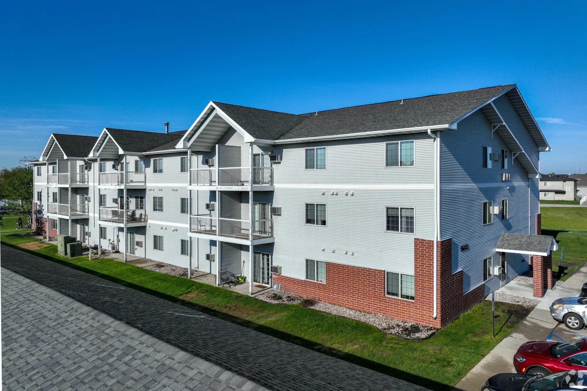 Osgood Townsite Apartments