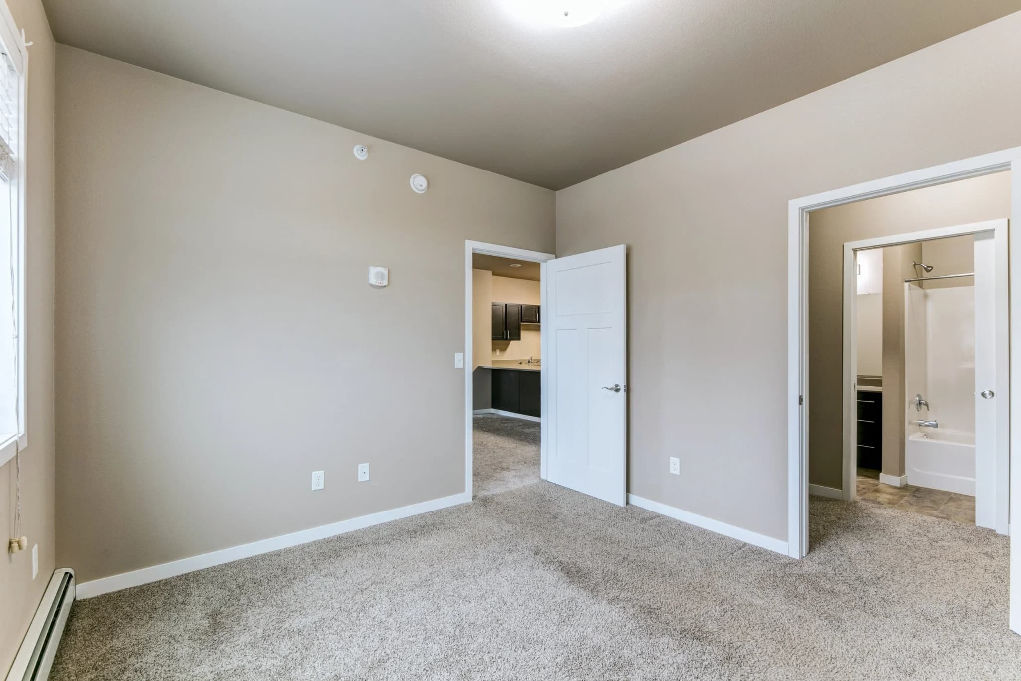 Pinecrest Apartment Homes photo 17
