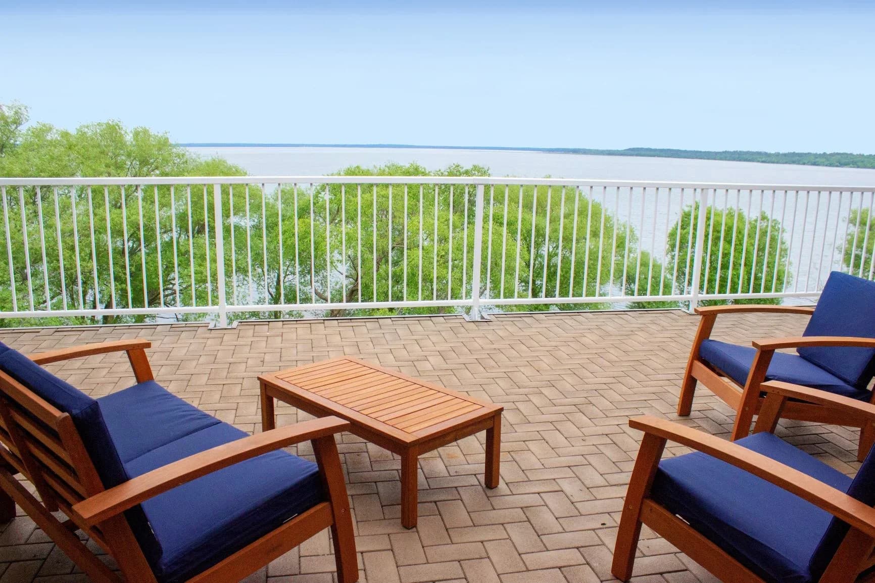 South Beach Apartment Homes gallery image