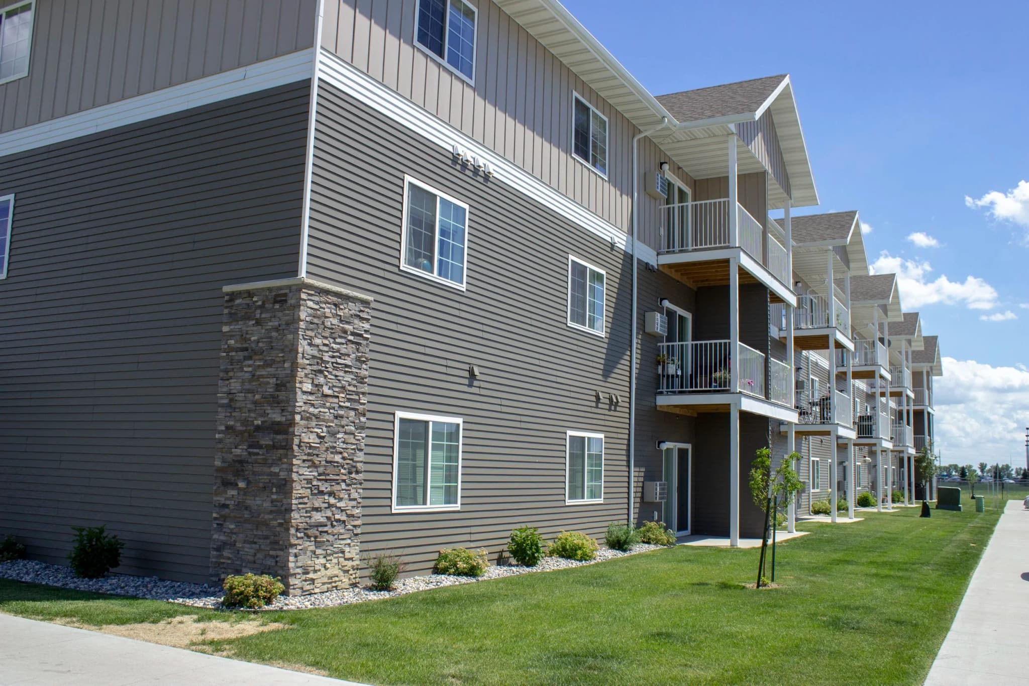 Westdale Apartment Homes photo 6